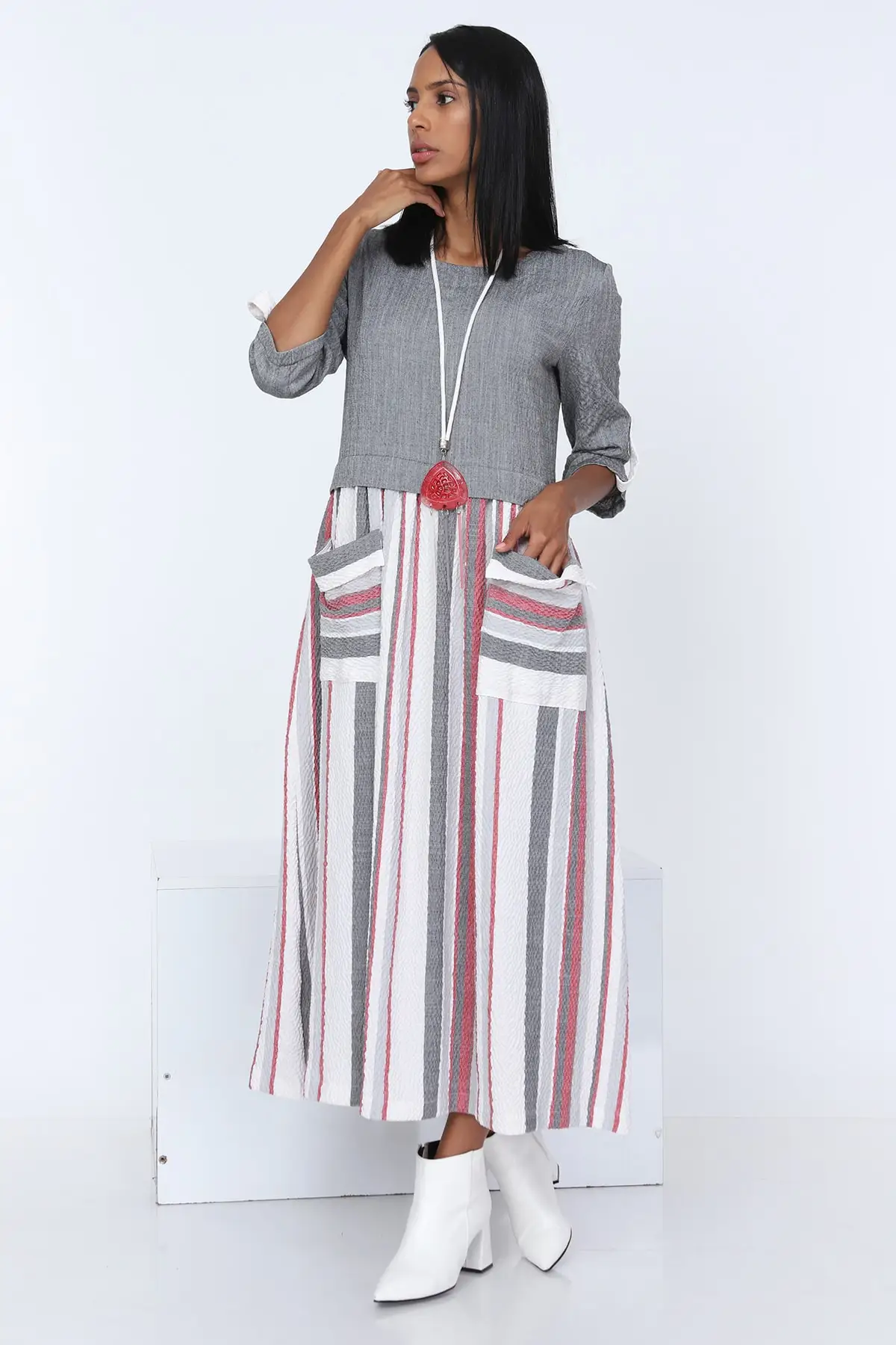 

2021 Women Dress Front Pocket Detailed Necklace Accessory Long Dress Casual Wear Clothing New Collection Grey Color