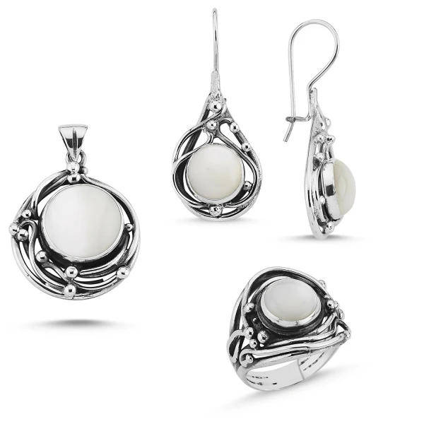 

Silver 925 Sterling Pearl Cubic Zirconia Hand Job Set