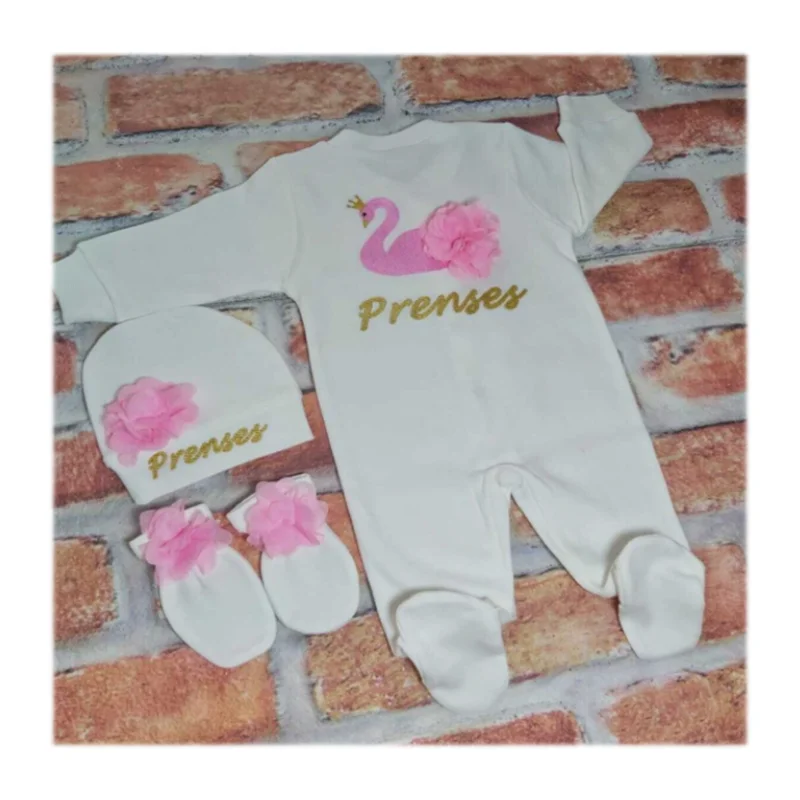 

0-3 Months Baby Girl Cotton Clothing Set Princess Design 3 Piece Clothing Winter Baby Clothing