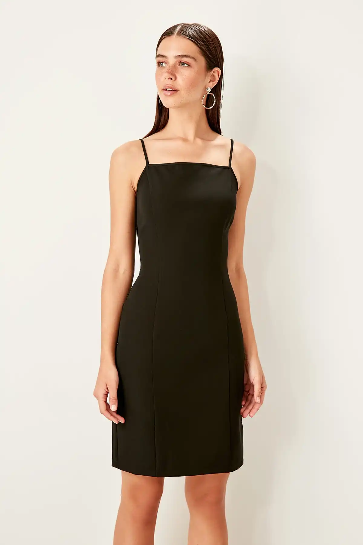 Черное платье с лямкой на шее TWOSS19XB0222|Женские платья| |