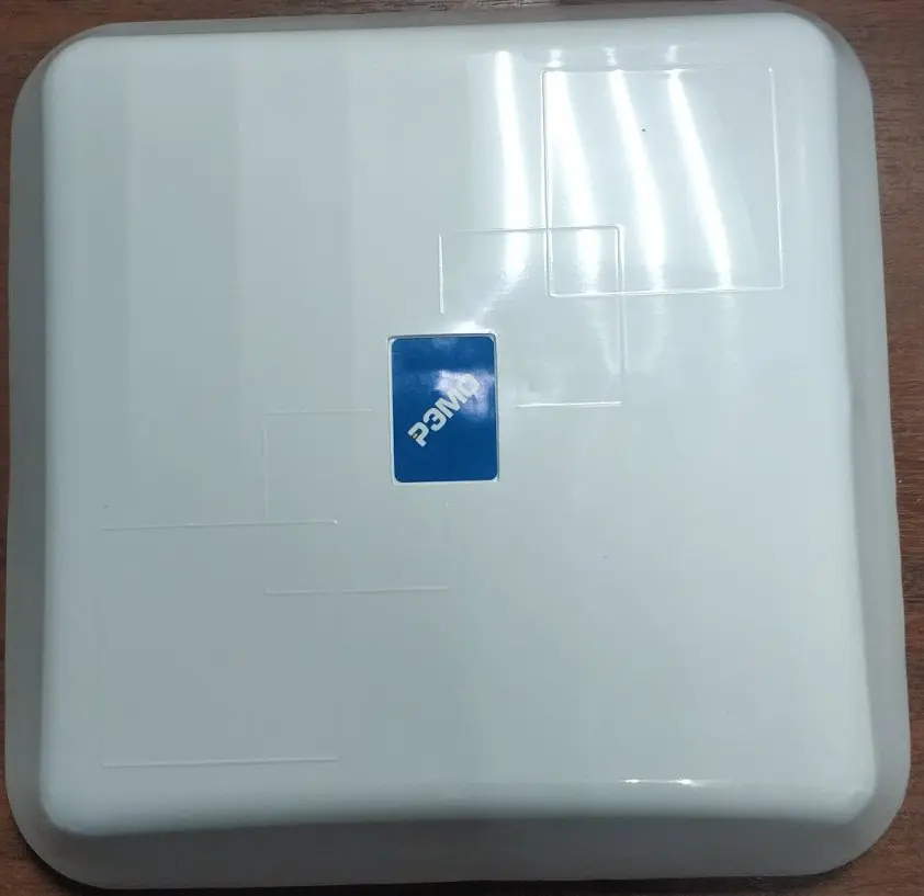 Антенна усилитель интернета РЭМО BAS-2324 FLAT-15F MIMO с кабелем переходниками CRC9 TS9 SMA