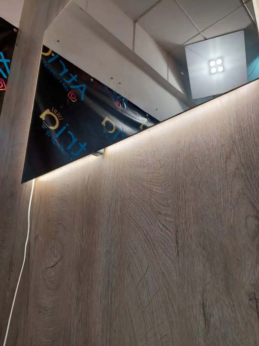 Зеркало в ванную комнату серия CAPELLA настенное светодиодный свет 3000К 4000К 6000К