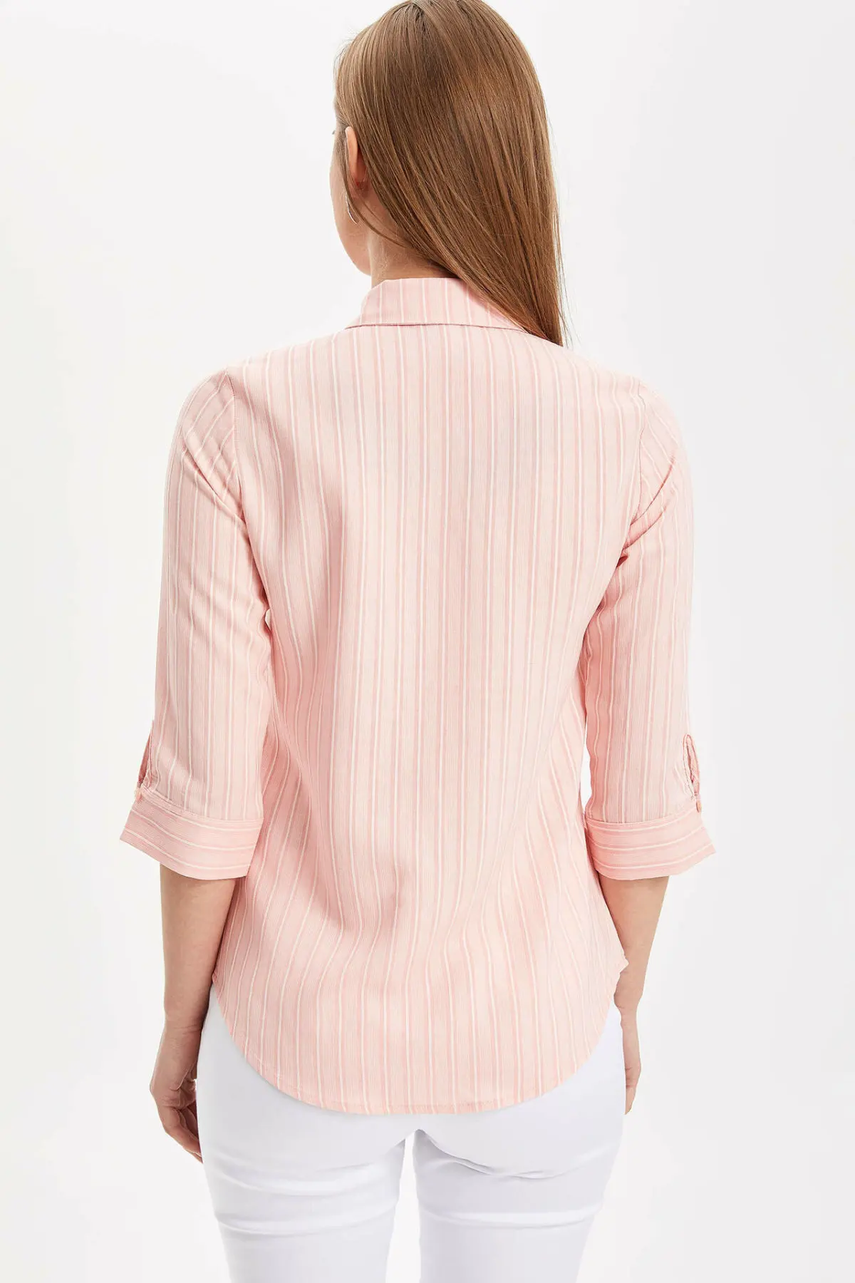 Женская офисная блузка DeFacto белая тканая из органической кожи с коротким рукавом