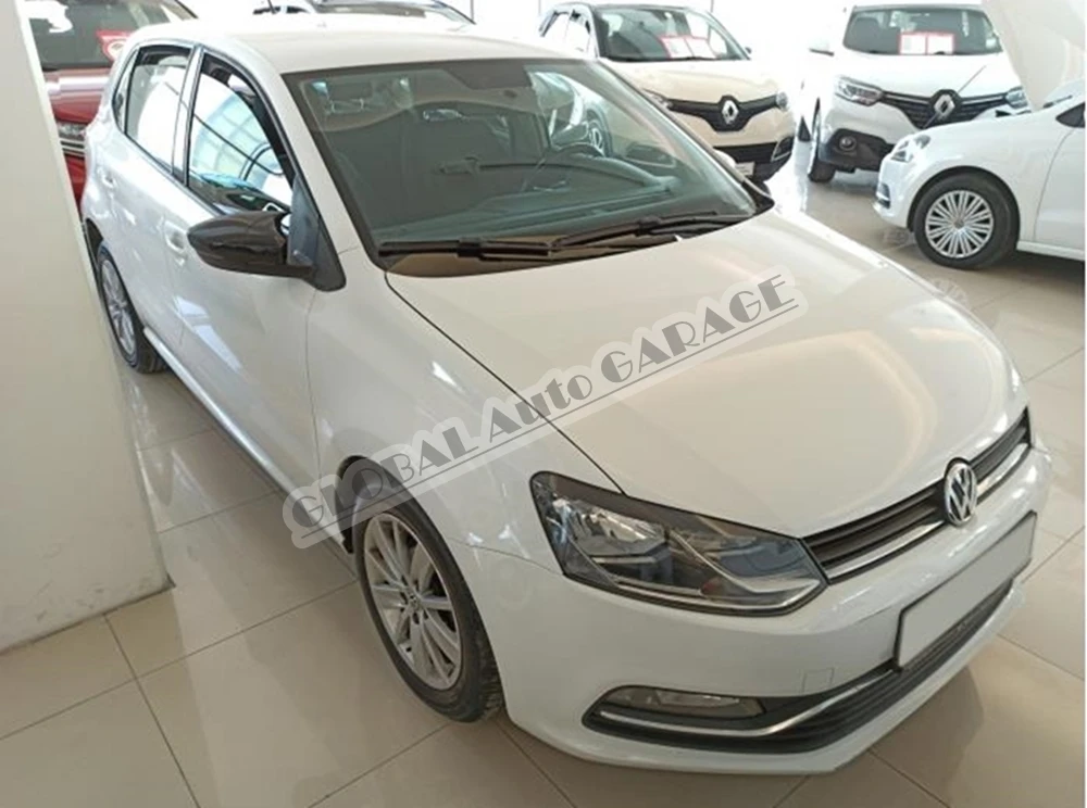 Чехол для зеркала VW Volkswagen Polo Mk5 Mk6 летучая мышь 2009-2021 глянцевое пианино черное 2
