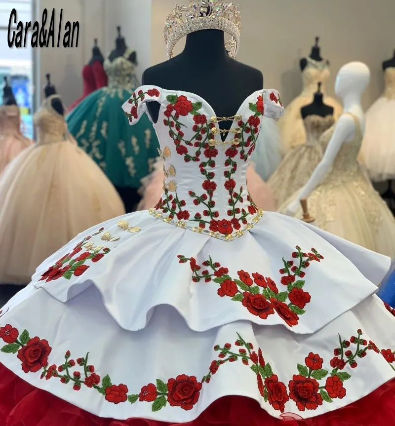 

White and Red Plus Size Quinceanera Dresses Applique Puffy Skirt Sweet 16 Dress Long Ball Gown Prom Gowns