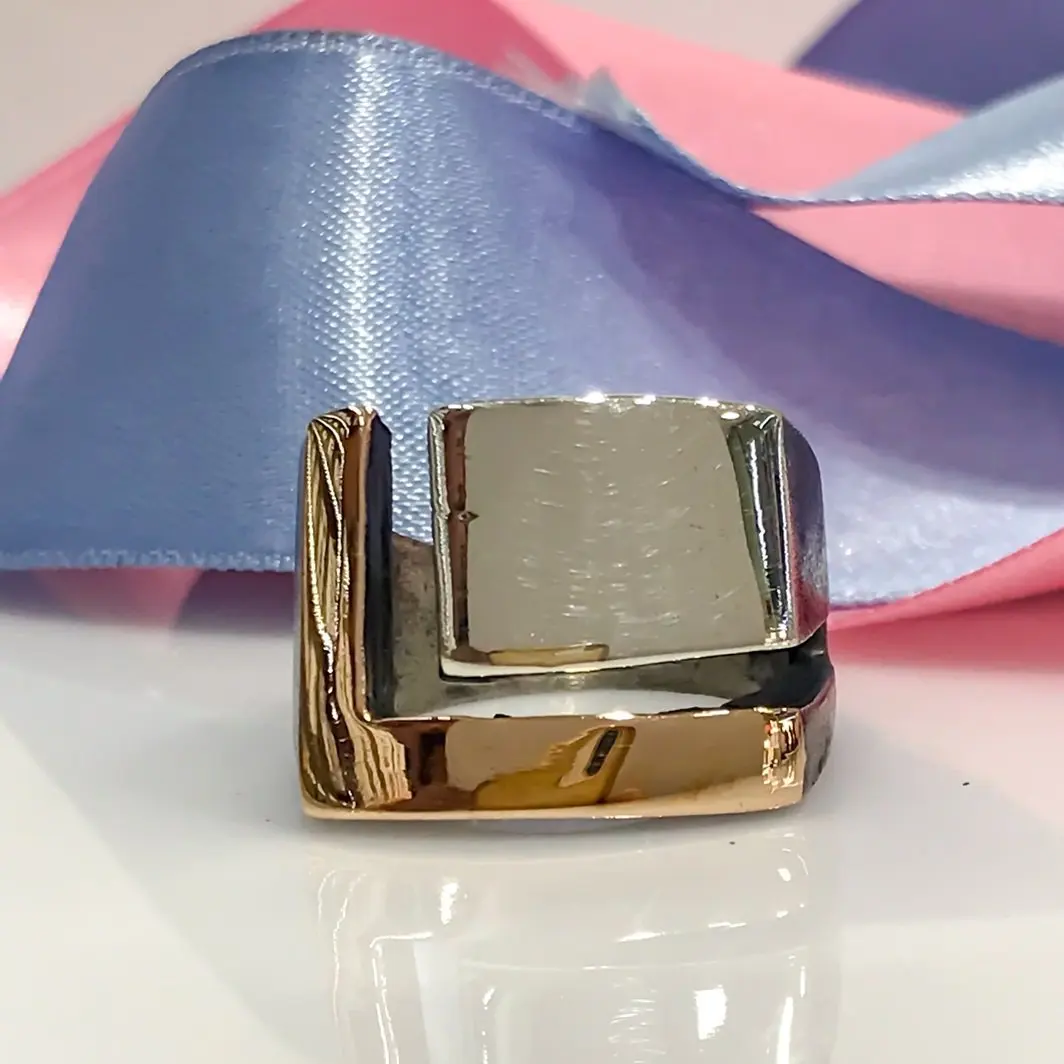 Оригинальное серебряное кольцо ручной работы специального дизайна | Украшения и