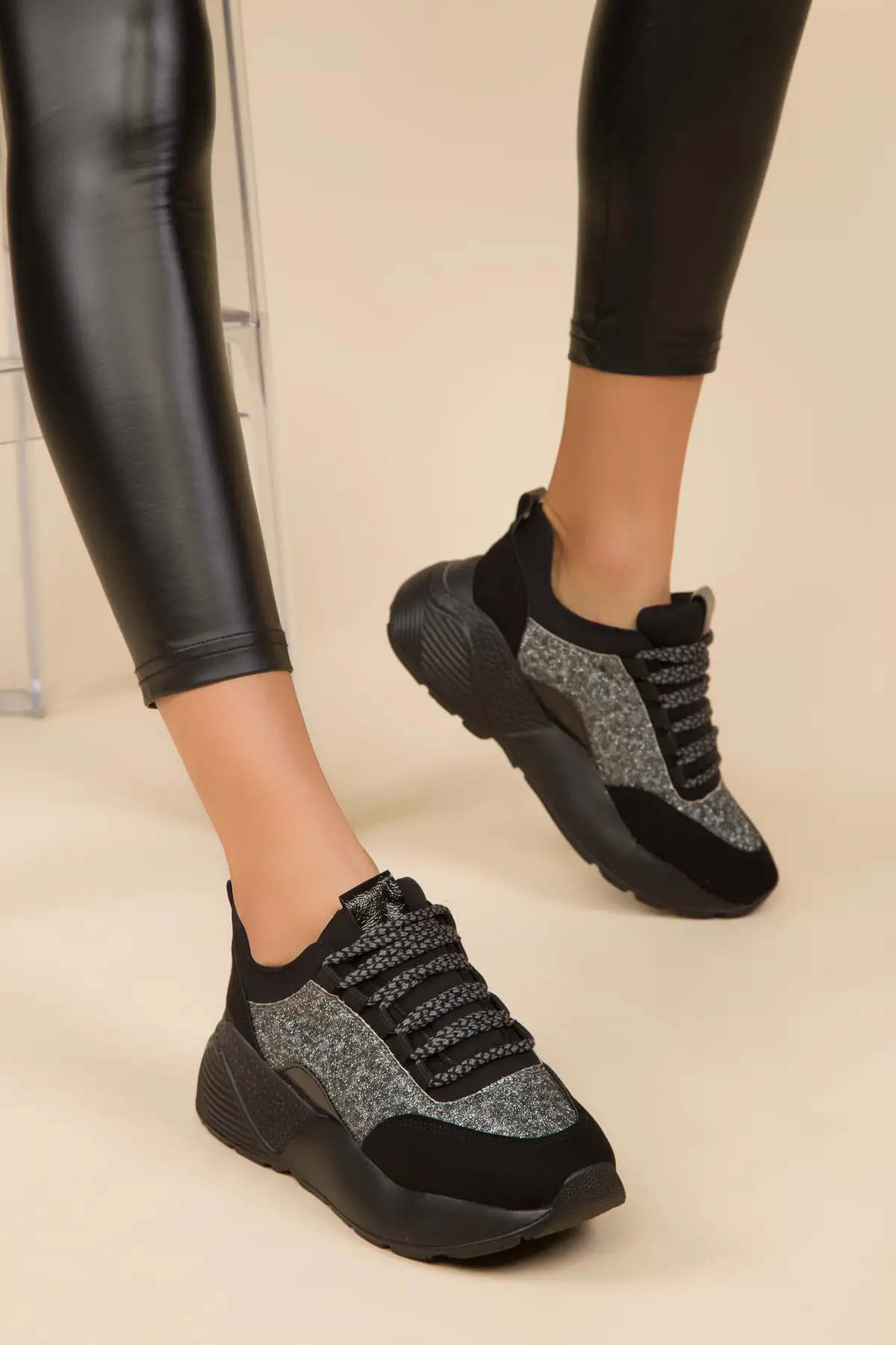 SOHO массивные кроссовки для женщин Повседневная Спортивная обувь на шнуровке