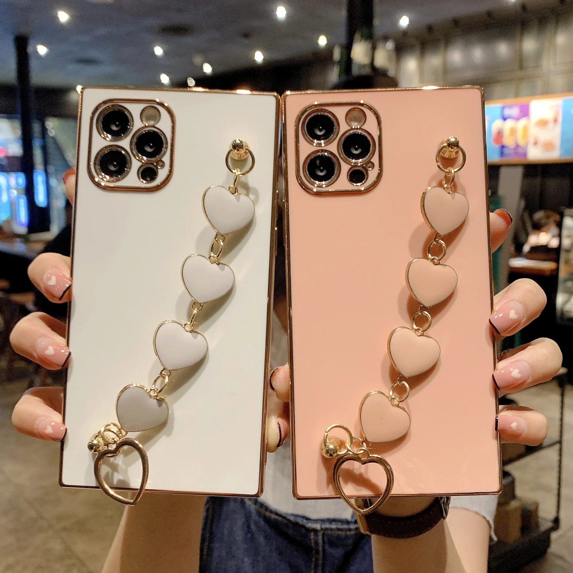 

Square Love Heart Bracelet Phone case For iPhone 12 11 Pro Max XS Max XR X 7 8 Plus 11Pro Luxury Plated Gold Electroplated Cases