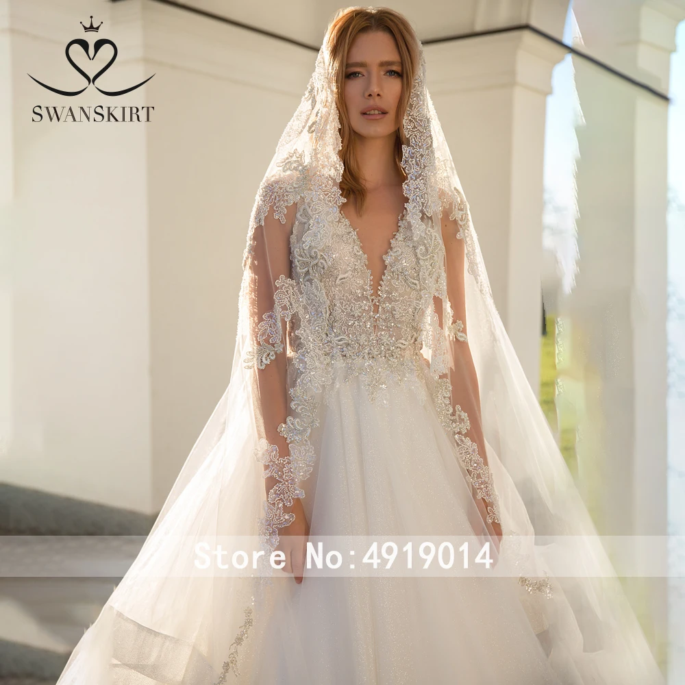 V-образным вырезом из бисера Свадебное платье Swanskirt A220 аппликации с низким вырезом на спине платье трапециевидной формы платье принцессы с рюшами, свадебное платье, Тюль Иллюзия vestido de noiva
