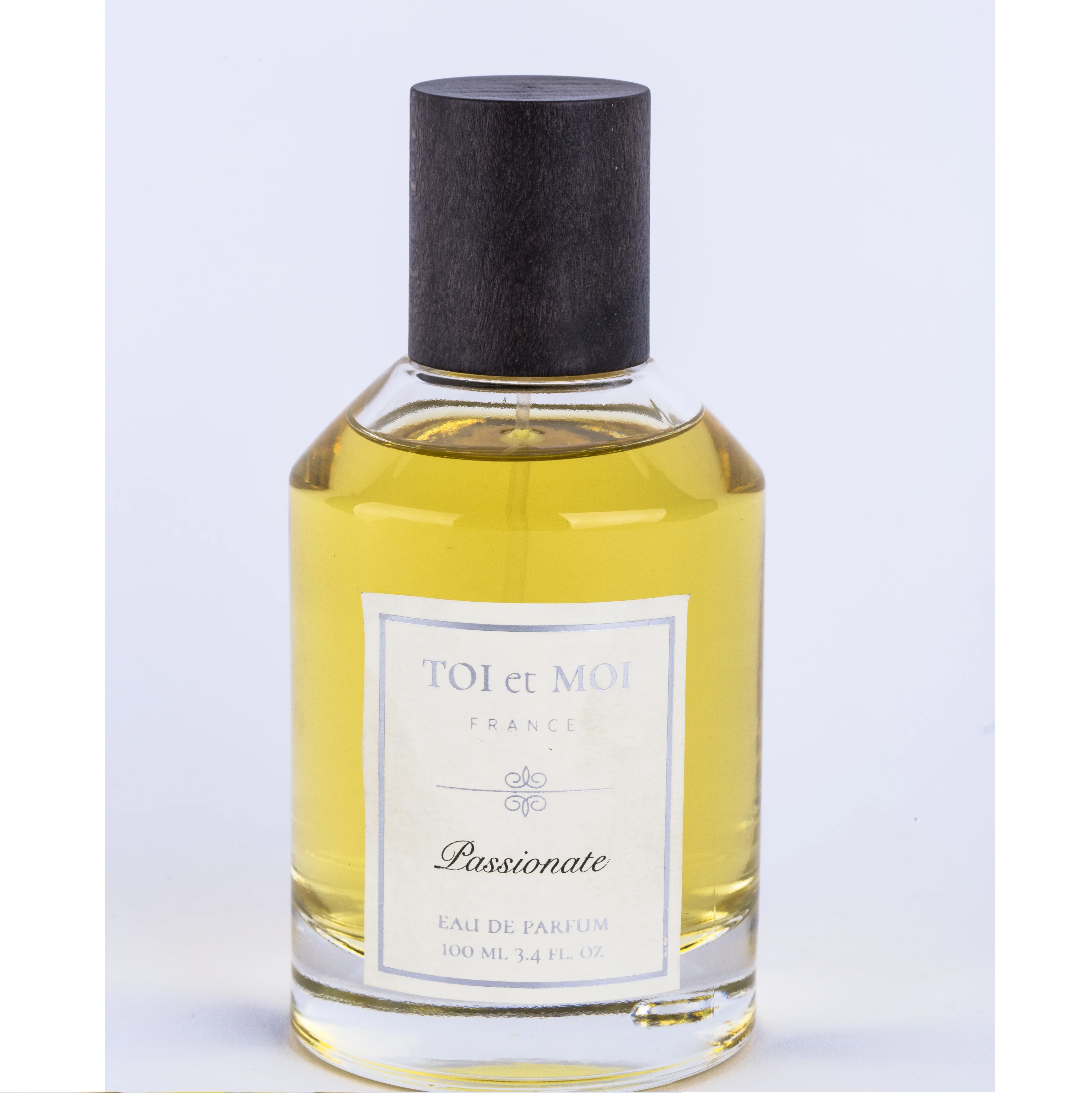 TOI et MOI Parfum Model Passionate by TOI et MOI Eau de Perfume for Men 100 ML 3.4 FL. OZ