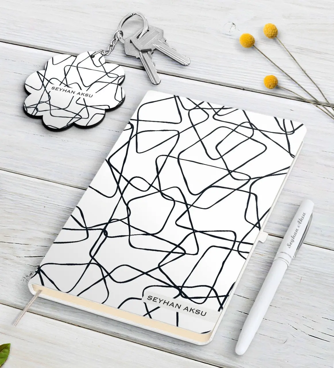 

Personalized Is White Notebook Pen And Keychain Gift Seti-27