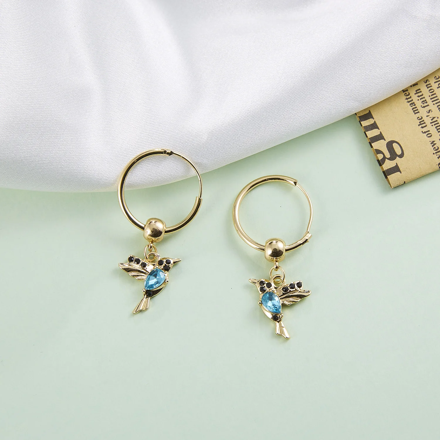 Уникальные длинные серьги с подвеской в виде птицы, кисточкой и кристаллами, дизайнерская ювелирная продукция для женщин, подарки на день рождения, доставка включена.