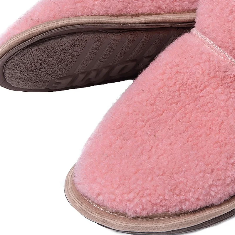 Uggs for children from sheep's wool lamb woollamb warm felt fur Ugg girls pink boots girl fashion winter slippers soft sole chongka chuni numdah