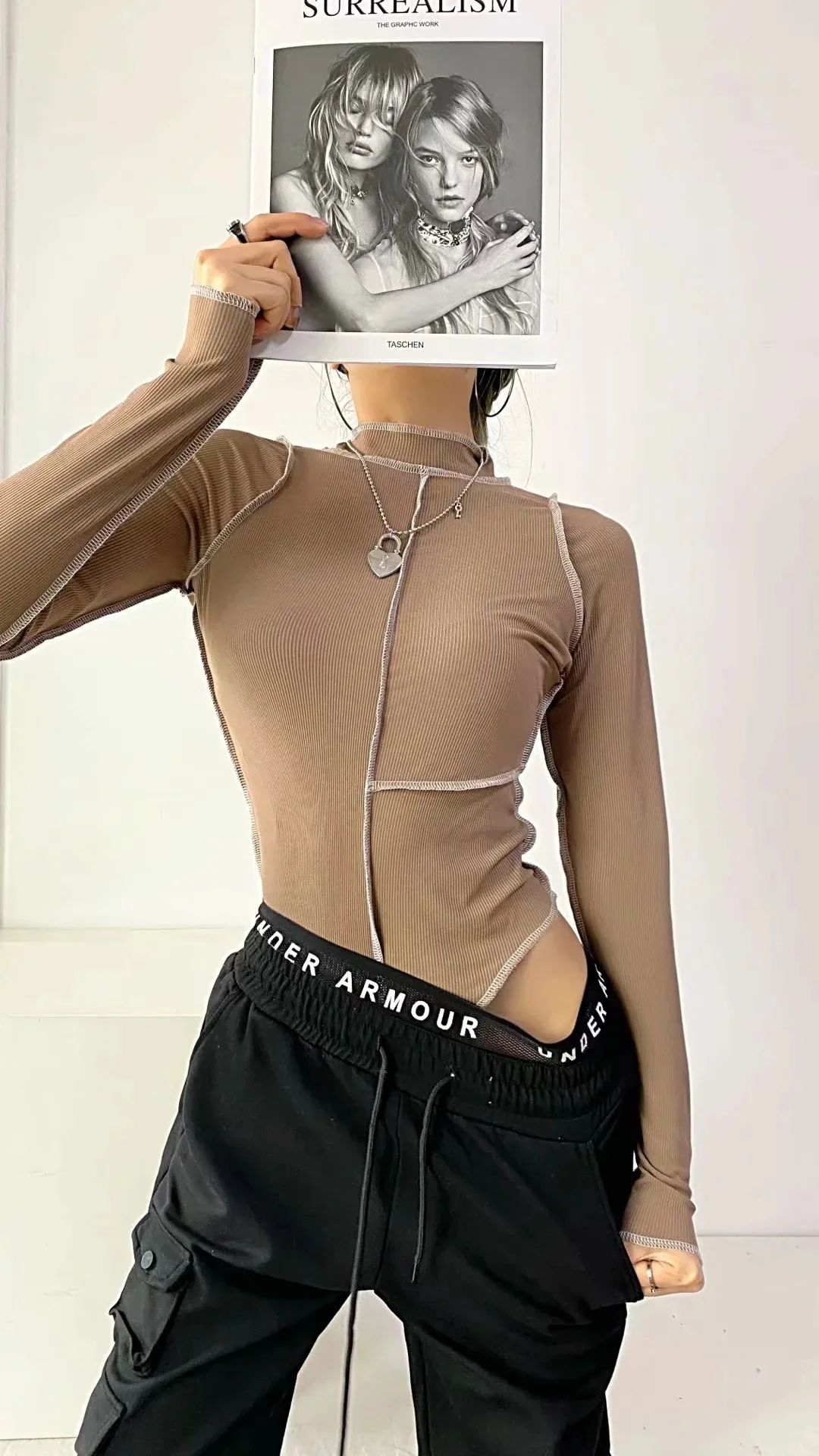 

Стежка отделкой в стиле ретро с длинными рукавами в стиле пэчворк Slim Fit инсайдерские из Винтаж боди