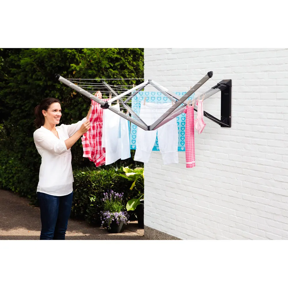 Сушилка настенная для белья Brabantia &quotWallfix&quot 24м навески с чехлом серый металлик