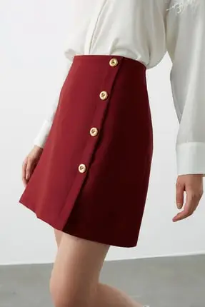 

Turkish Hyper Quality Button Detailed Skirt. Burgundy Color (Zara 2021 Fashion traf y2k)