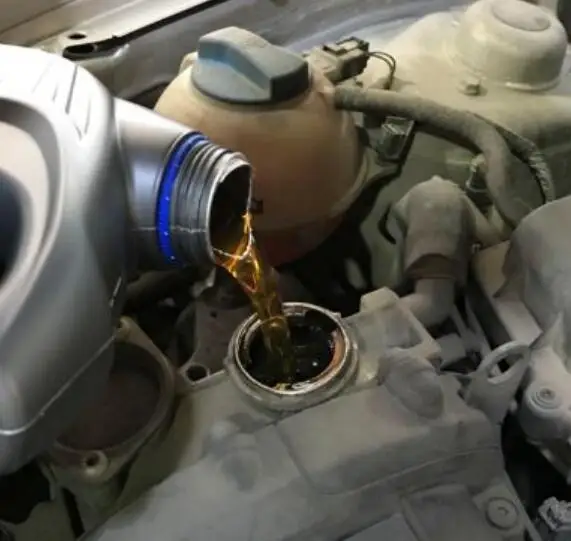 

N202280360 High Quality Engine Oil