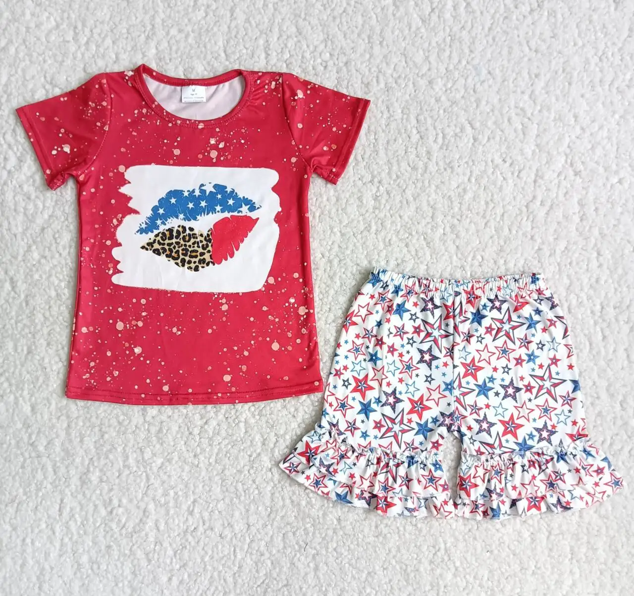 

Summer Baby Girls Red Lips Outfits Toddlers Short Sleeves Top And Stars Print Shorts Kids Clothing Sets Children Boutique Style