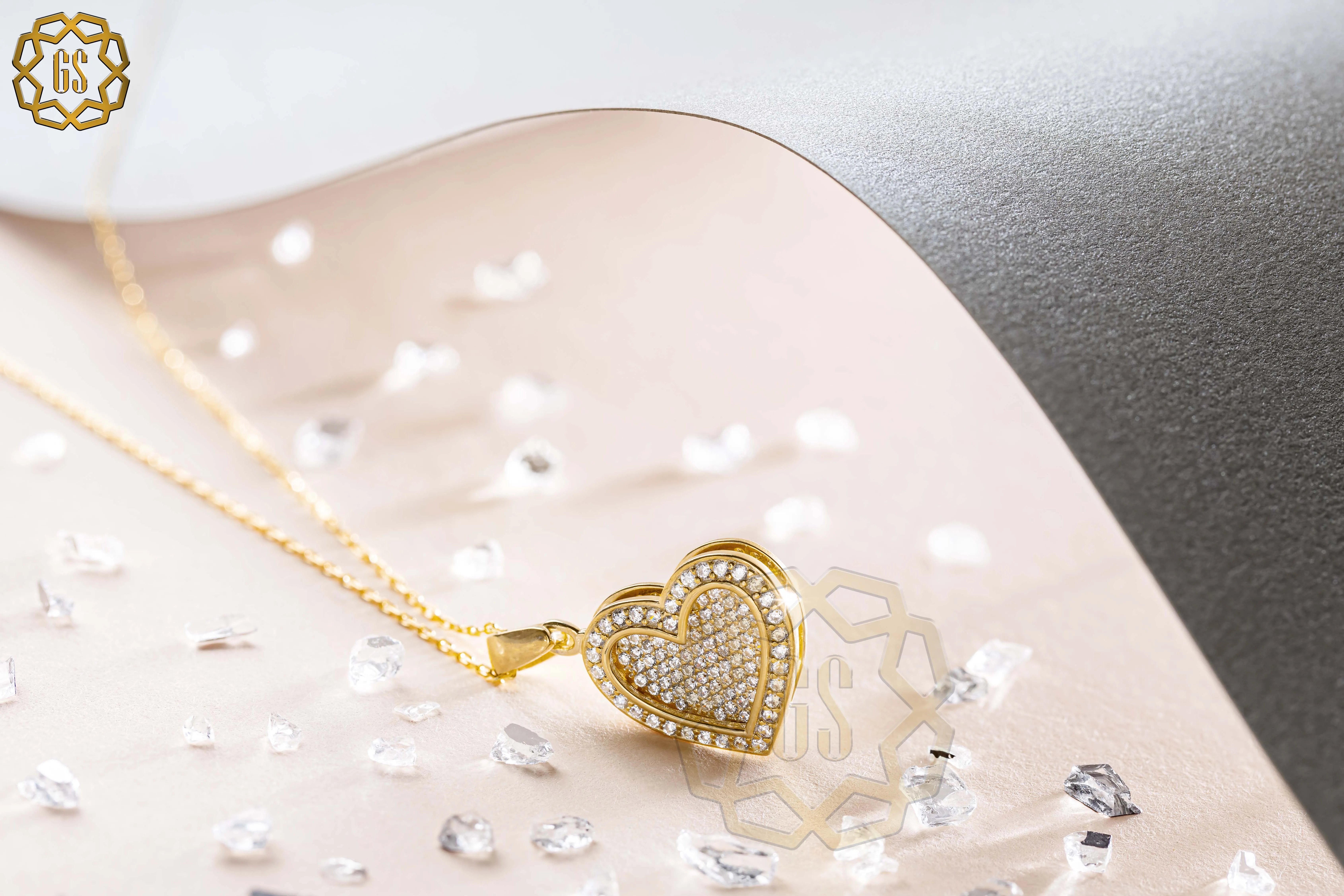 

925 sterling silver women's necklace inlaid with zircon stone