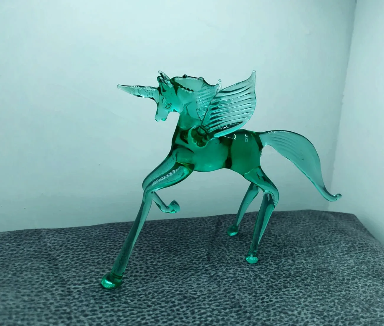 

Cam Biblo El Yapımı Pegasus At Masaüstü Ve Raf Süsü Ev Dekor Ürünü Obje Hediyelik Eşya Yunan Tarzı Mitolojik Figürü