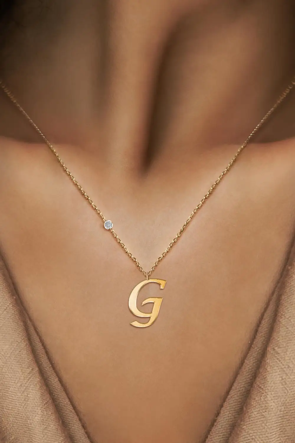 

18K золото в виде буквы «G» с вышивкой для ожерелье в европейском и американском минималистском стиле, ювелирное изделие, подарок для женщин
