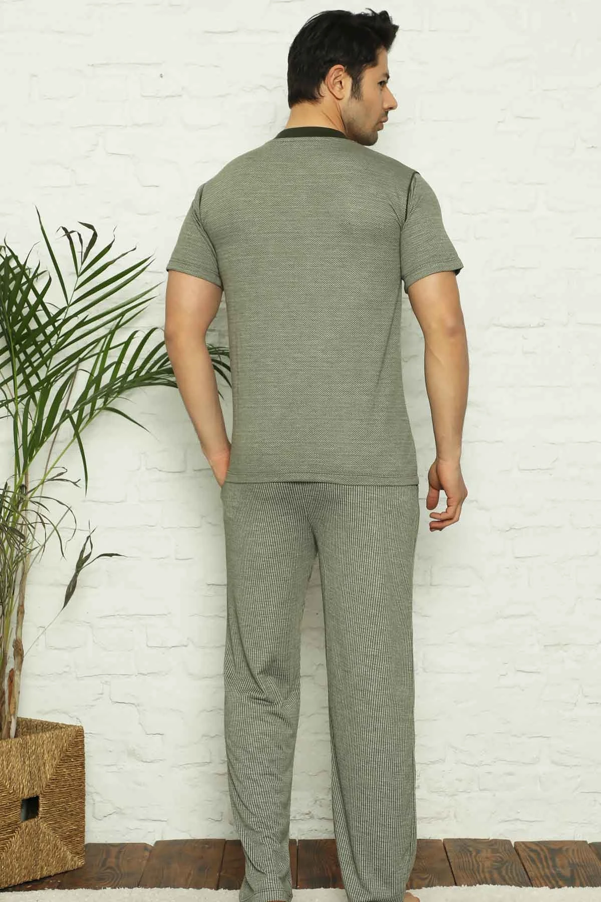 

New Summer Spring Men 'S Pajamas Sets Short Sleeve pockets 2 Color Sleepwear Pajamas Suit Homewear Overnight Dressing Gown