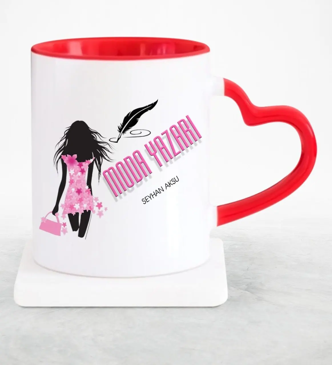 

Персонализированная Профессиональная модная красная чашка в форме сердца