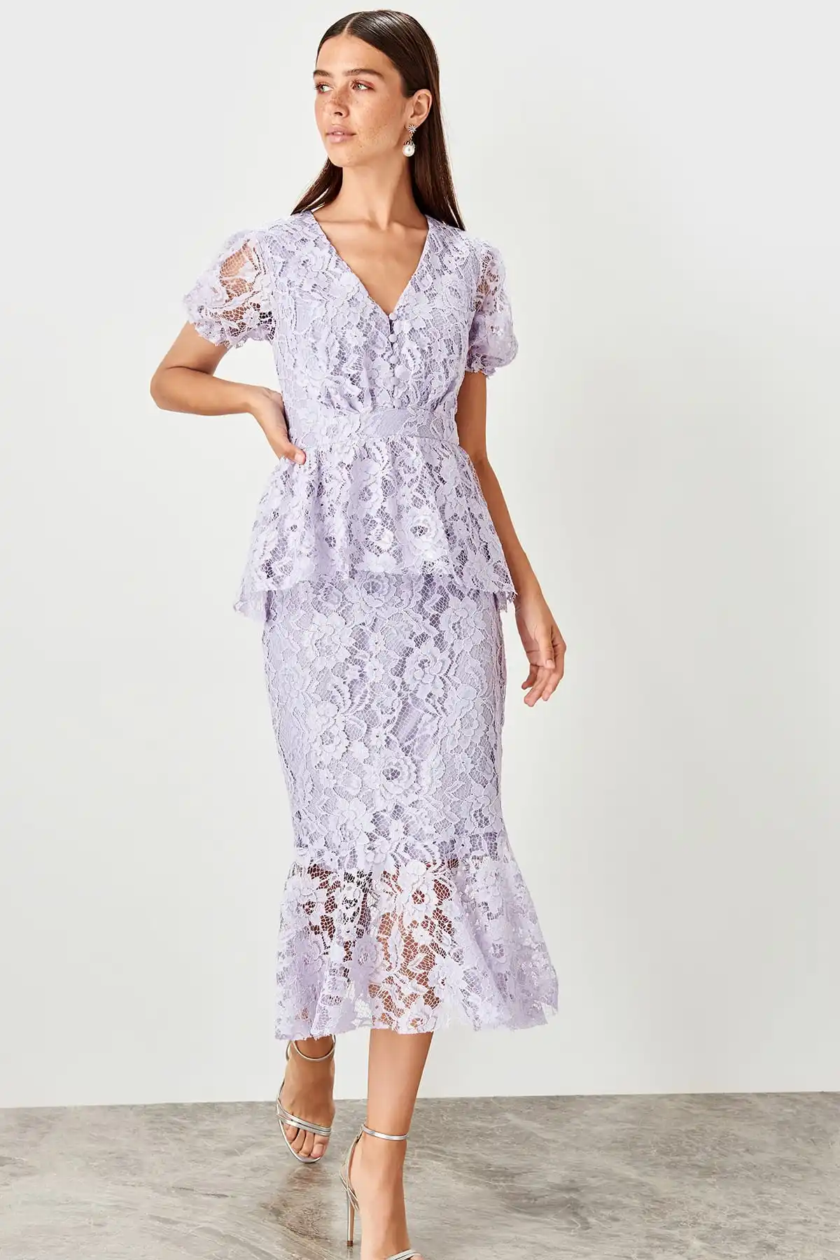 Платье с баской Trendyol TPRSS19UT0105