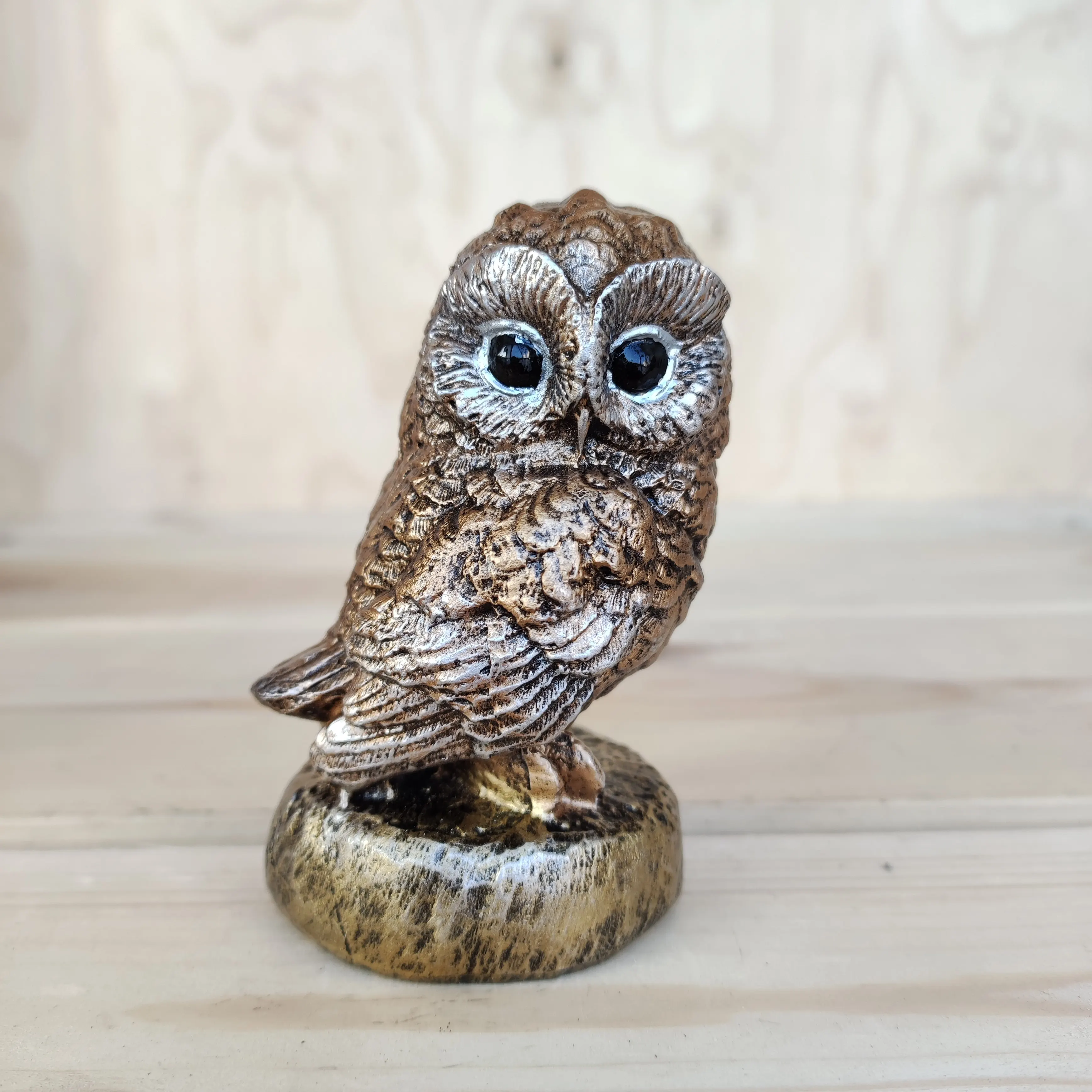 Фигурка совы для декора интерьера дома. Для домашнего декора: фигурки, статуэтки, подарки и украшения комнат.