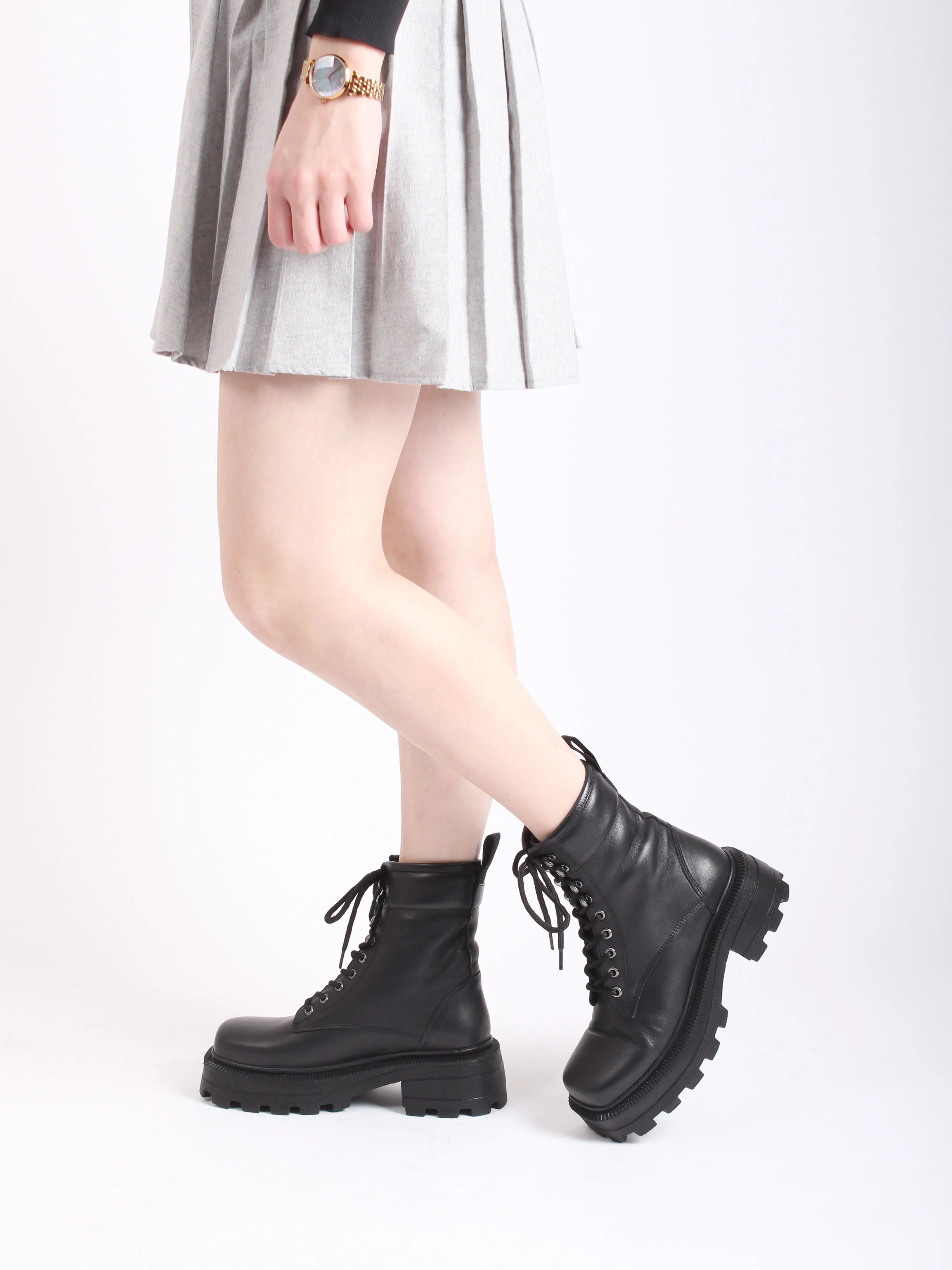 

Women's Winter Boots lace up zipper daily easy use non-slip rubber sole 2022 fashion model