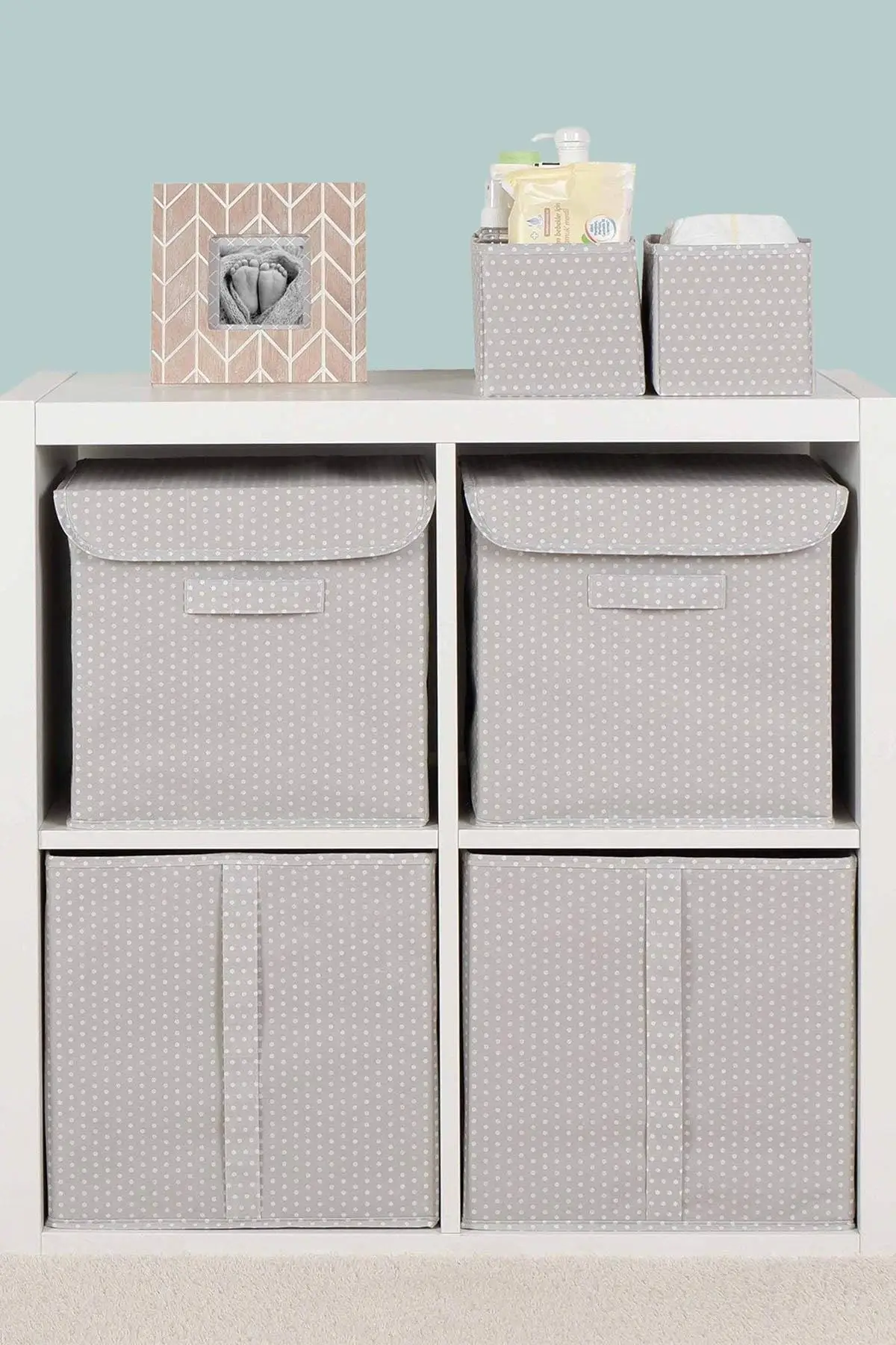 

Gray Polka Dot Covered Foldable Box // 30x30x30