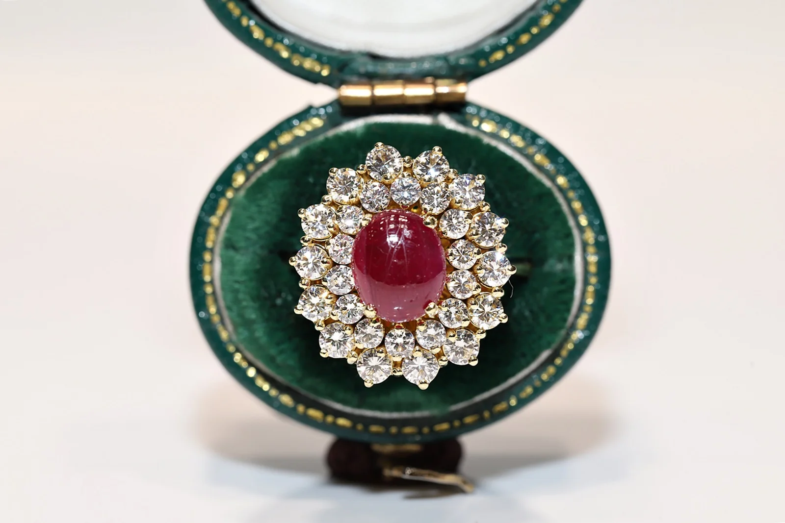 

Perfect Old Original 18K Gold Vintage Natural Diamond and Cabochon Ruby Decorated Strong Ring