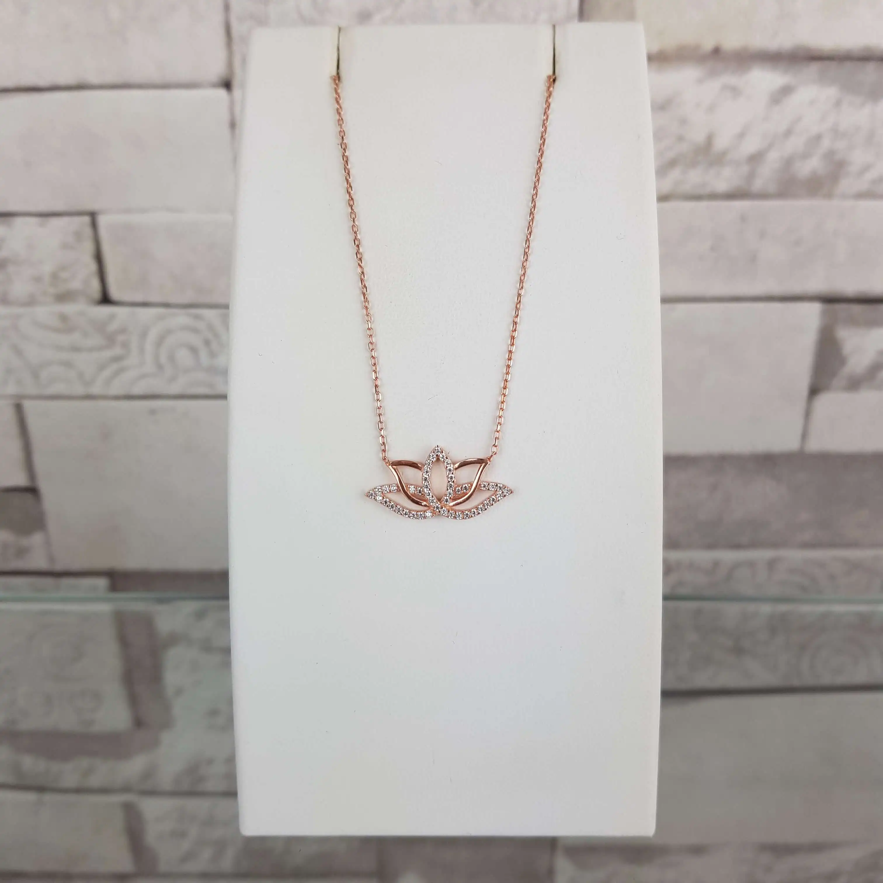 Collier en argent Sterling 925 pour femmes, pendentif de fleur de Lotus en pierre de Zircon, cadeau d'anniversaire, chaîne élégante et Cool de luxe