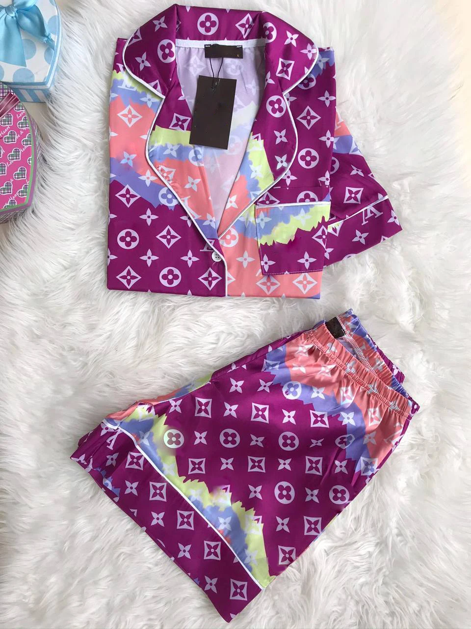 

Luxury Purple Design Short Satin Pajamas Set