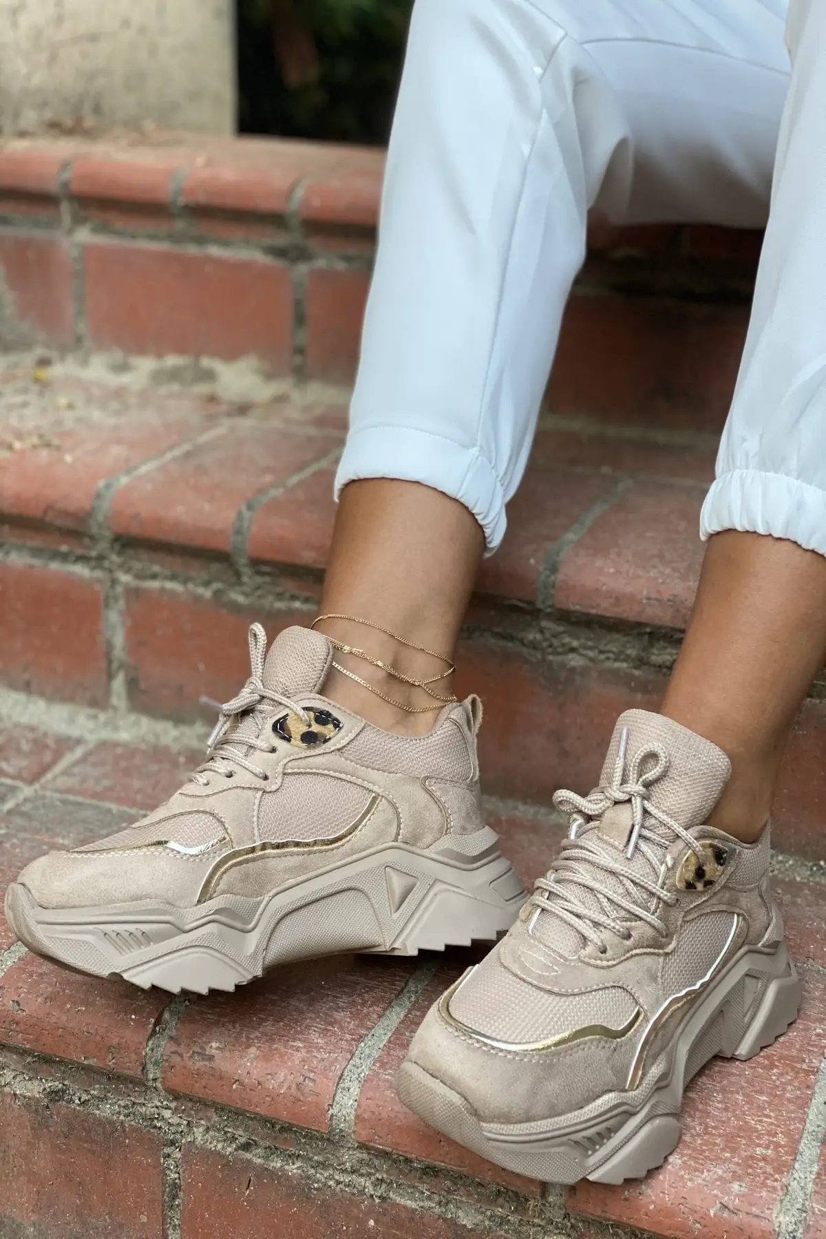 

2020 NEW MODEL sports leather women's shoes casual wear use daily
