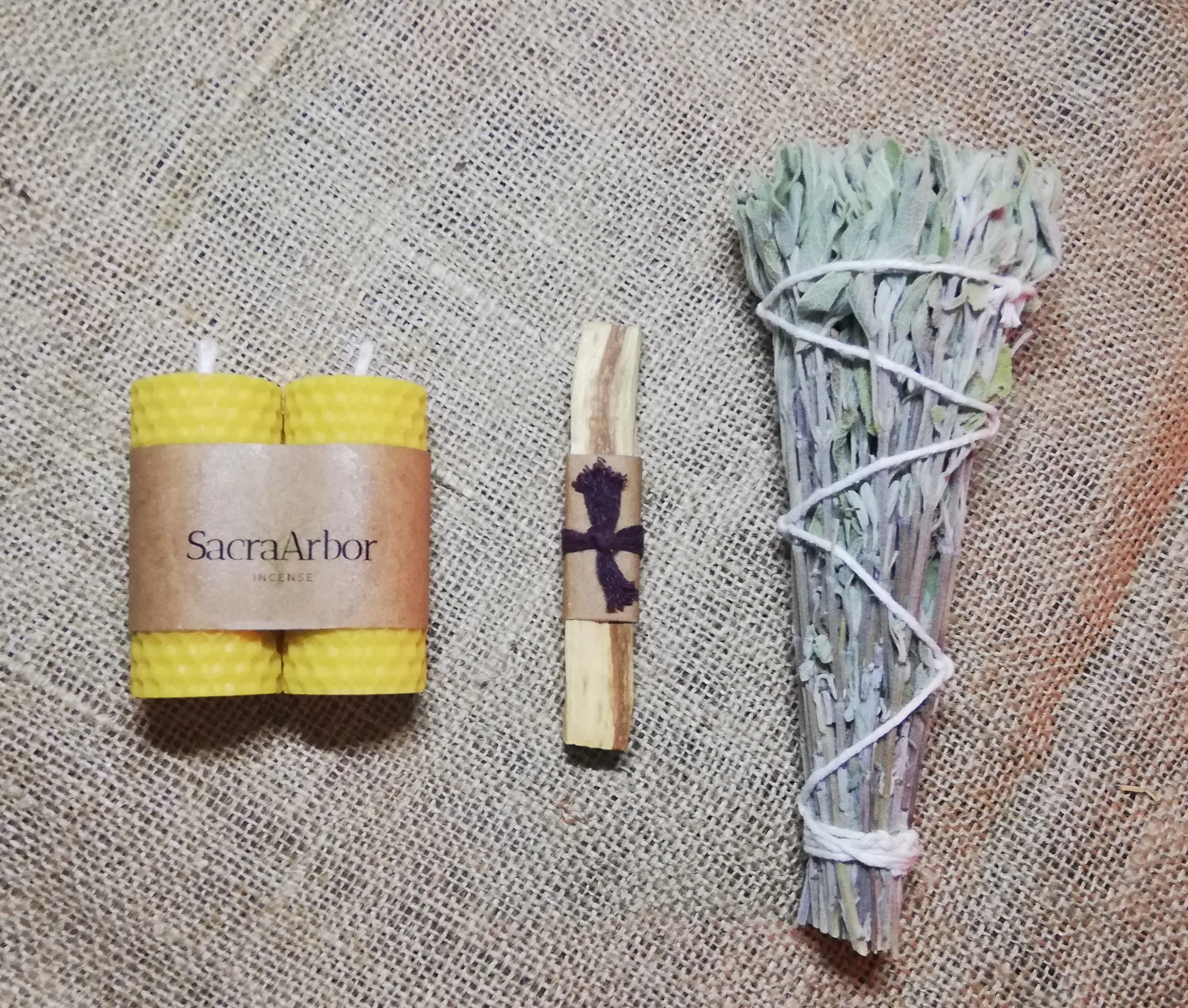 

Aura Cleaning Set (1 Sage + 1 Palo Santo + 2 Beeswax Candles) Incence