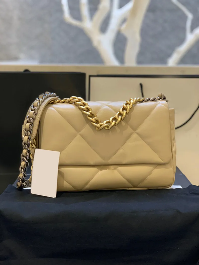 

2021 new high quality customized luxury women's handbag classic diamond shoulder bag casual fashion sheepskin bag