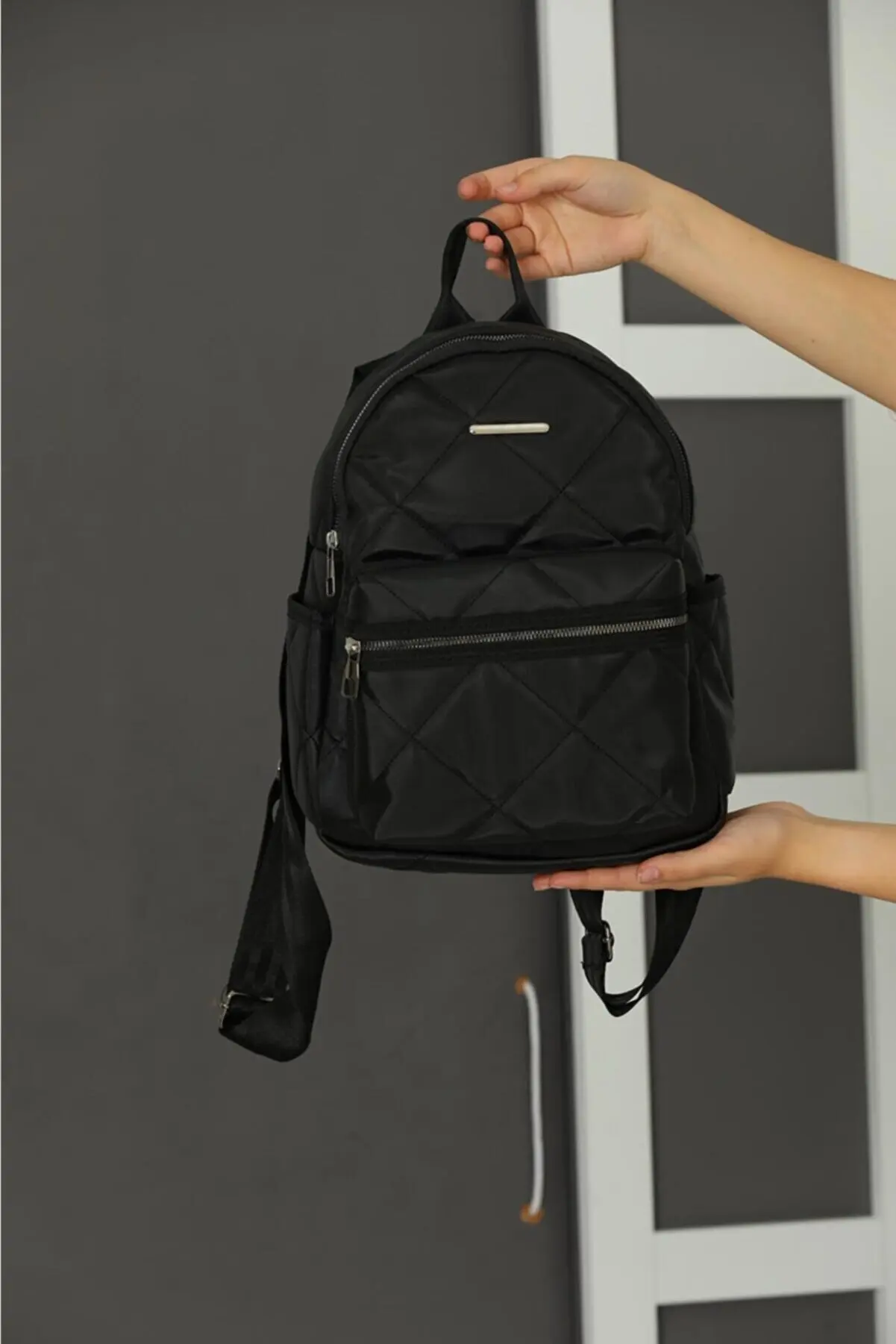 

Women's Quilted Backpack