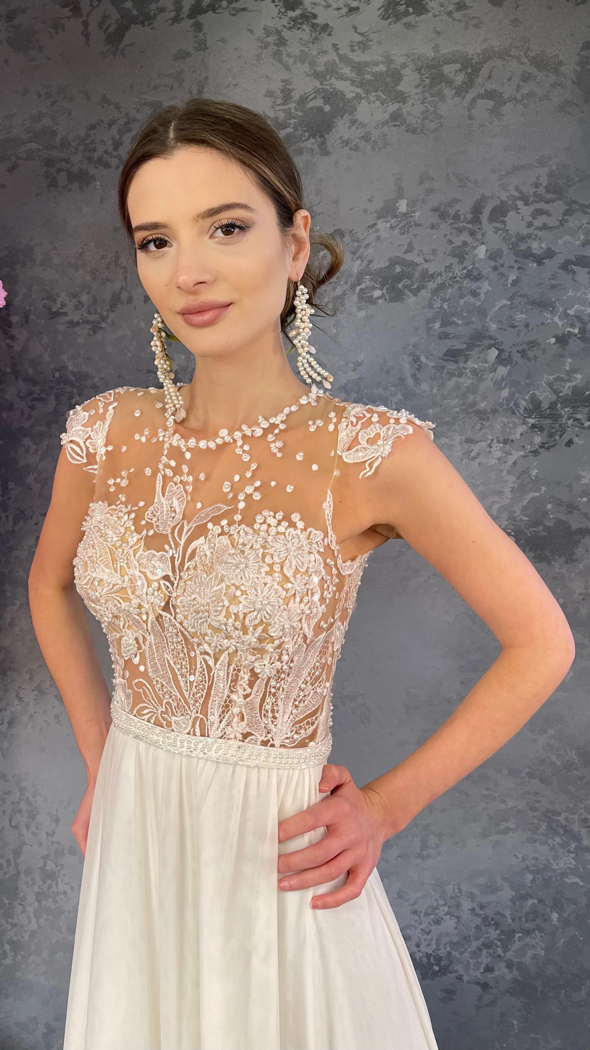 

Wedding Dress 2021 Bridal Models Custom Sewing Women's Cream Embroidered Lace Helen Quality Fabric Bridesmaid Dresses