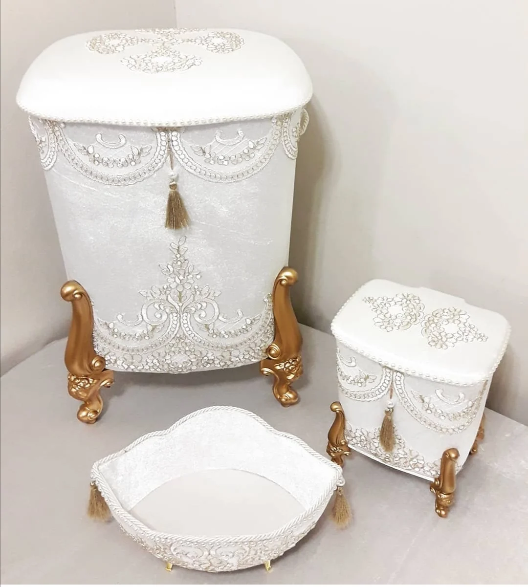 

3 Pieces Elegance Style Laundry Basket Set