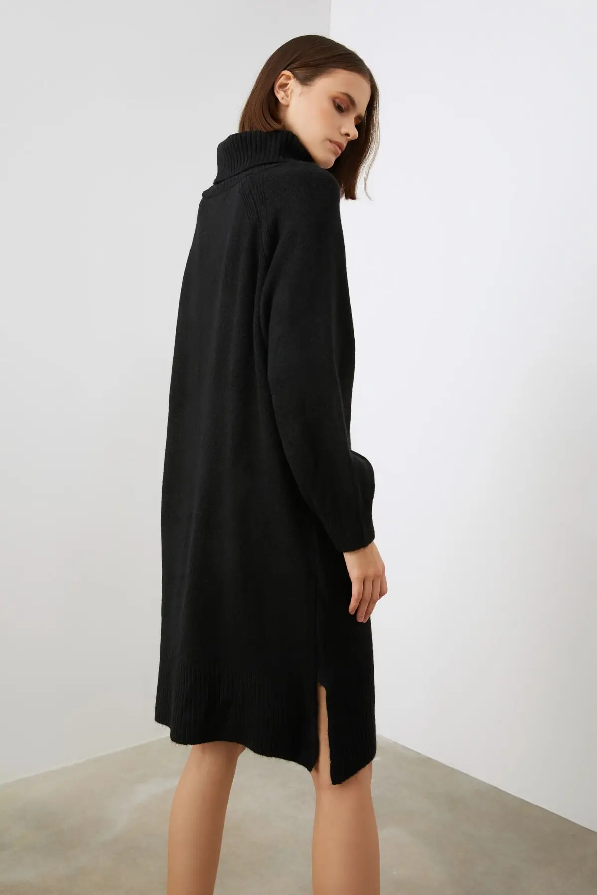 

Trendyol Throated Knitwear Sweater TWOAW21KZ2939
