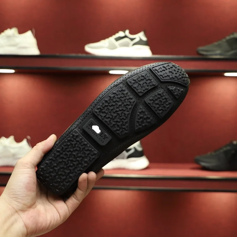 

BAL's new style PAIPEL spring and summer one-step men's shoes with unique logo