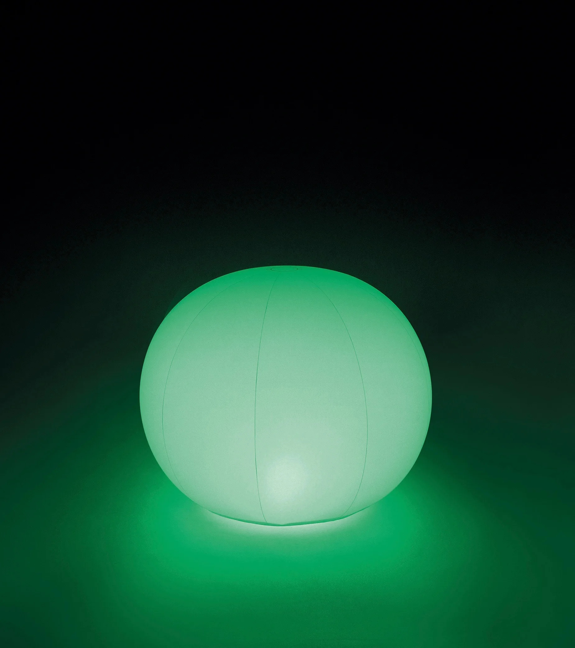 Светодиодная лампа  плавающий шар подсветка для бассейна 89х79см Intex арт.68695 |