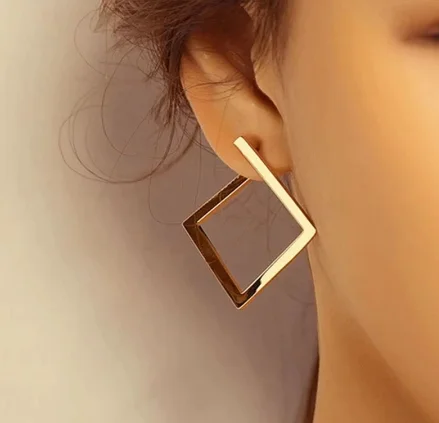 

Retro Minimalist Square Earrings Irregular Stud Earrings New Exaggerated Cold Wind for Women Opening Accessories