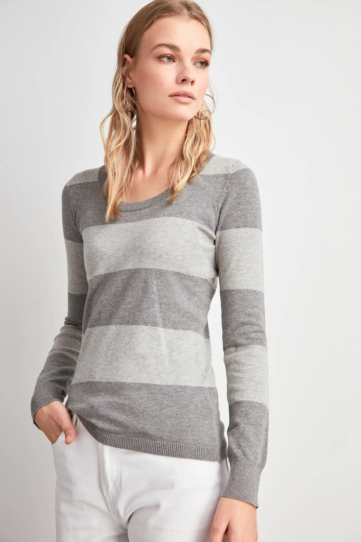 Trendyol With Color Block Sweater Pullover TWOAW20KZ1413 | Женская одежда