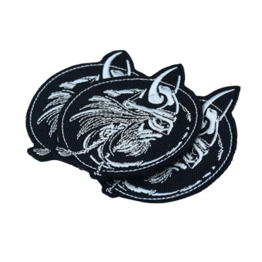 Байкерские нашивки с вышивкой черный воин Odin термоклейкие для джинсов одежды