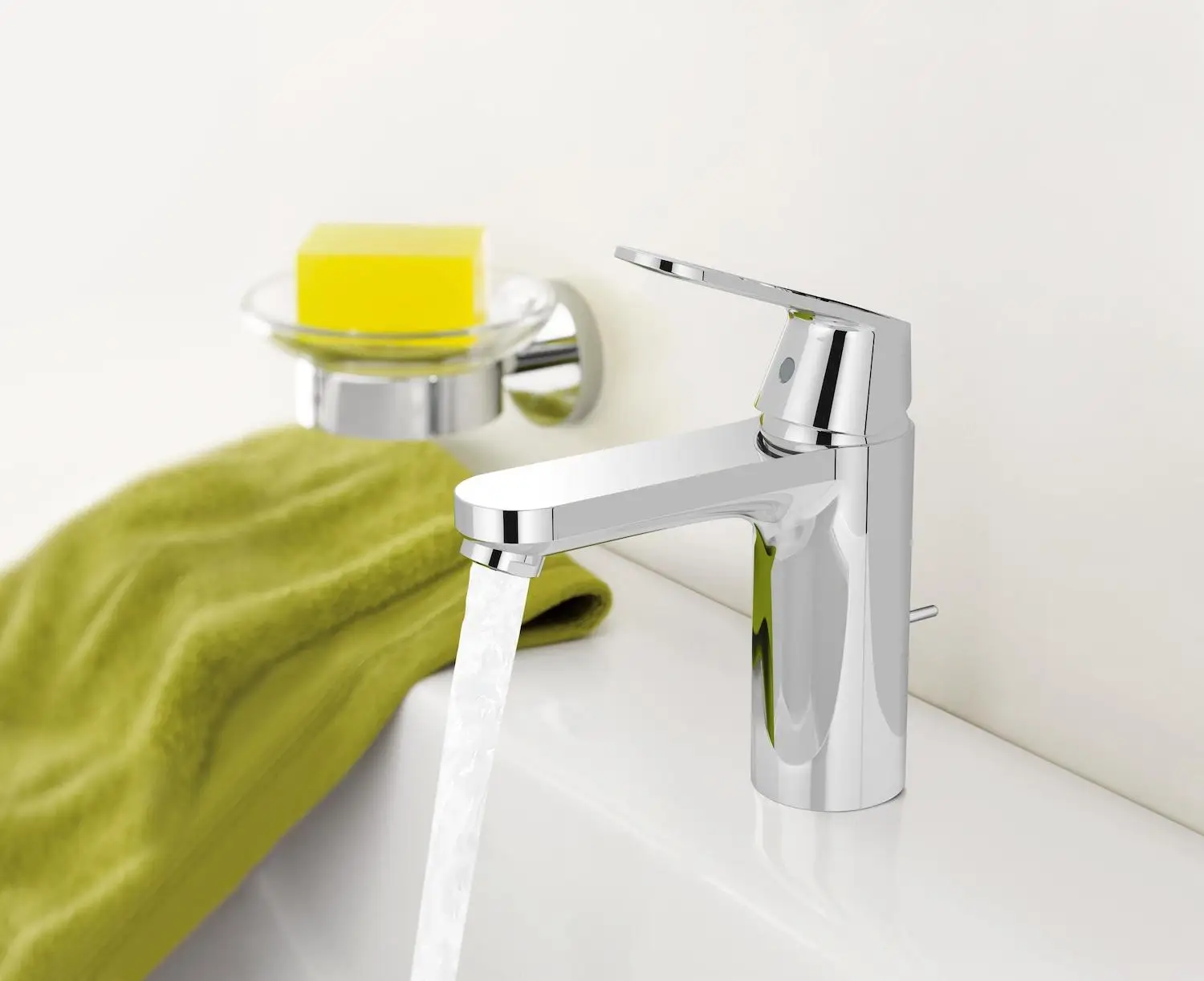 Смеситель для умывальника Grohe Eurosmart Cosmopolitan 23325000 (3/8&quot однозахватный картридж