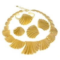 dubai gold jewelry set ladies necklace shell shape bracelet italian design wedding gift trend h00178