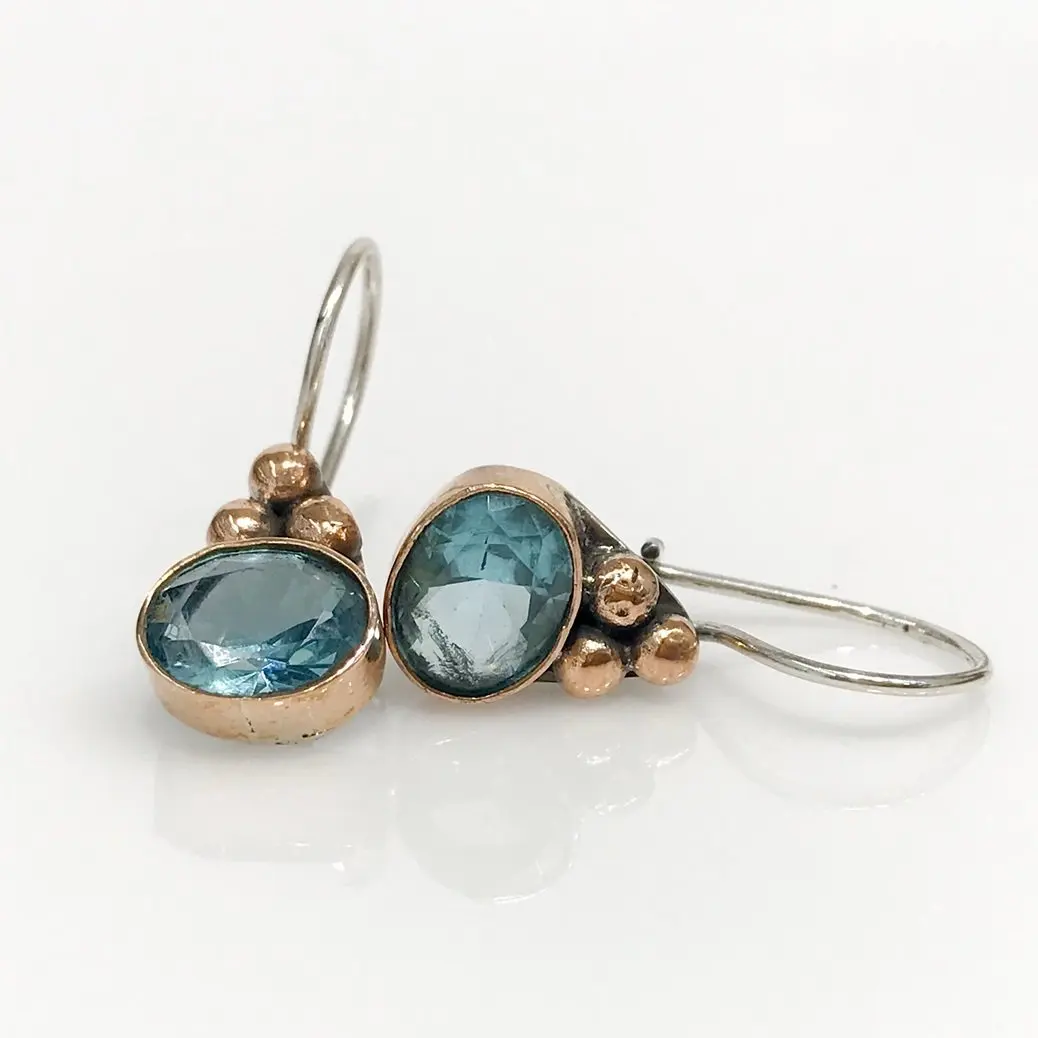 

Blue Topaz Stone All Hand Generation Silver Earrings