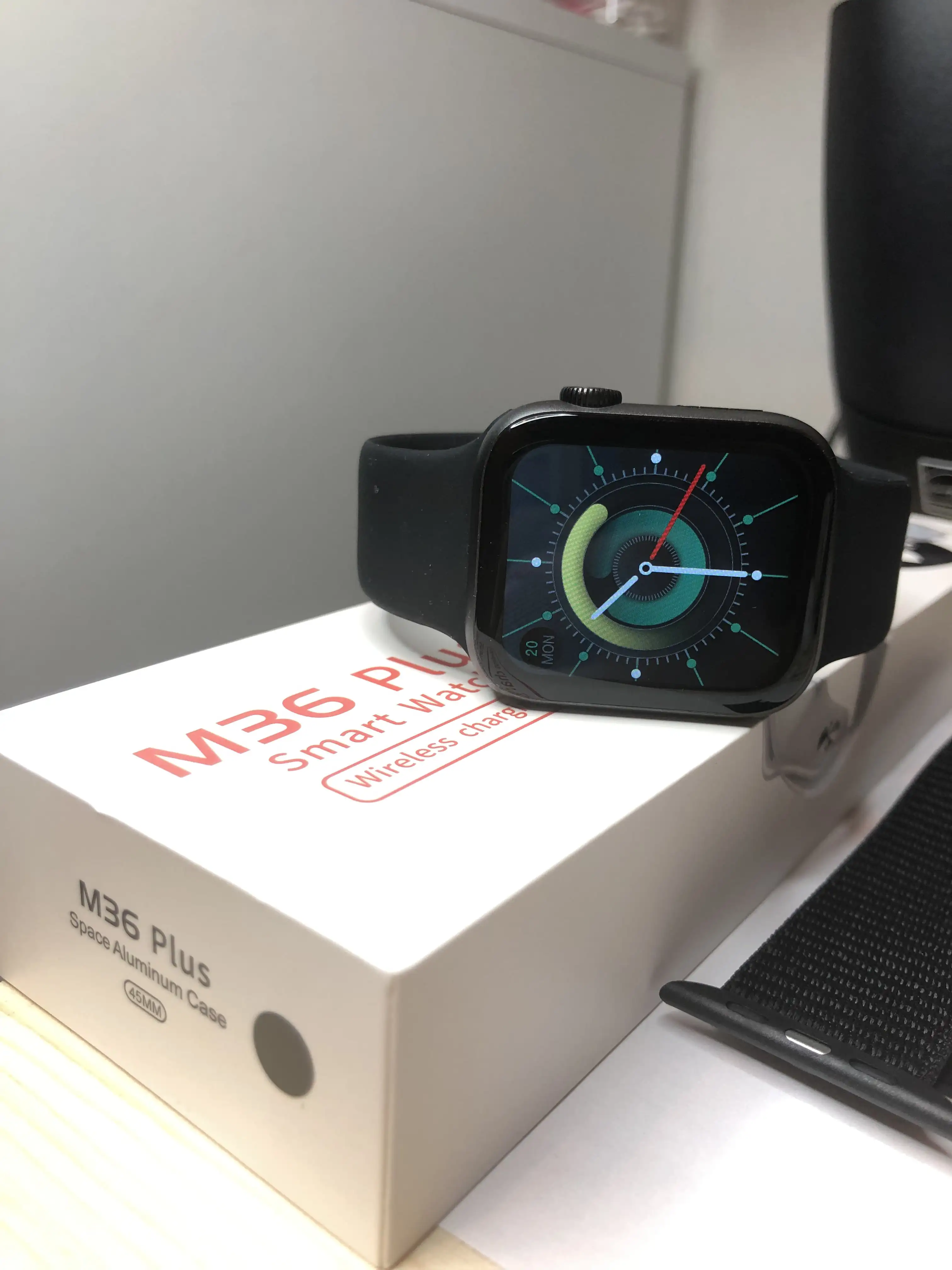 Смарт часы M36 Plus 7 series экран 1.8 дюйм Беспроводная зарядка для фитнеса bluetooth